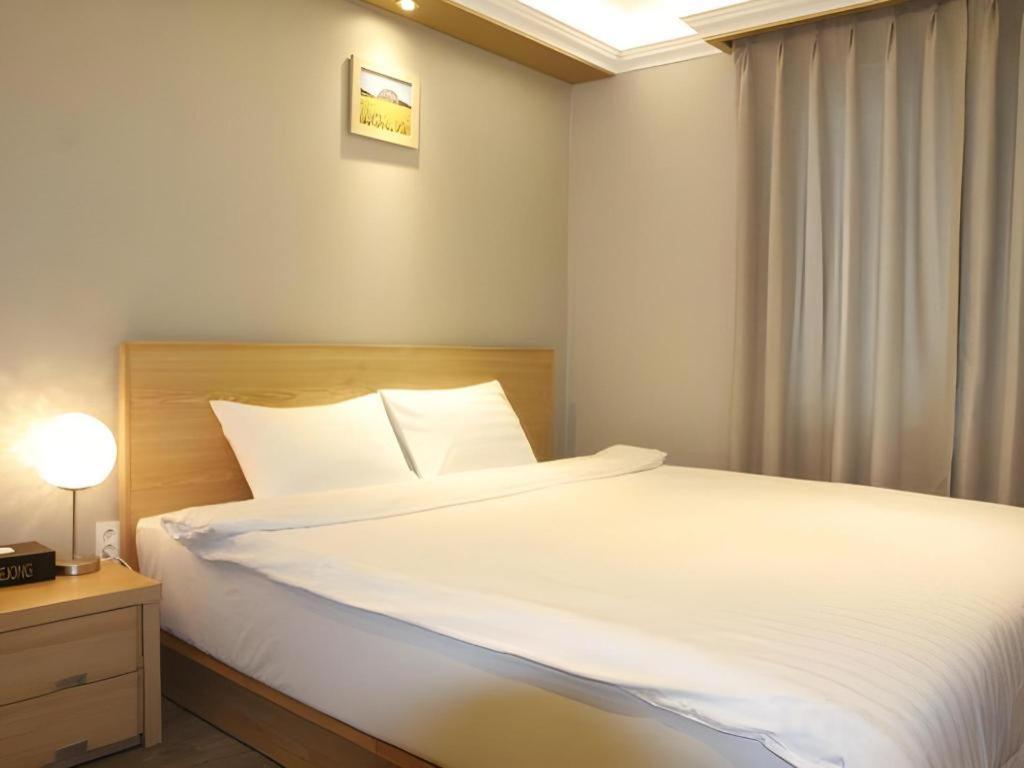 Jeju Sejong Hotel Exterior foto